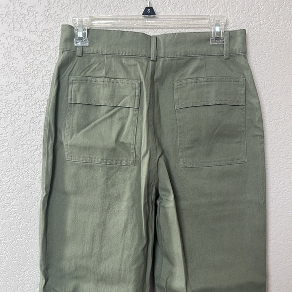 NWT Blu Pepper Crop Pant Button Olive size Medium - Picture 6 of 14